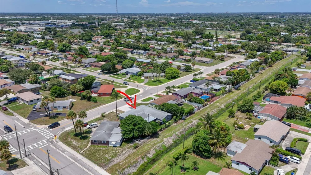 3408 Avenue H W West Palm Beach, FL 33404