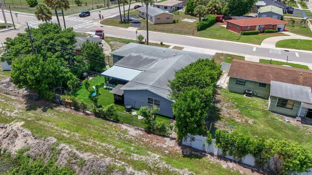 3408 Avenue H W West Palm Beach, FL 33404