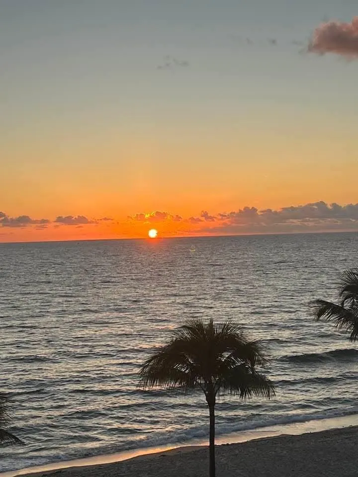 1161 Hillsboro Mile #506 Hillsboro Beach, FL 33062