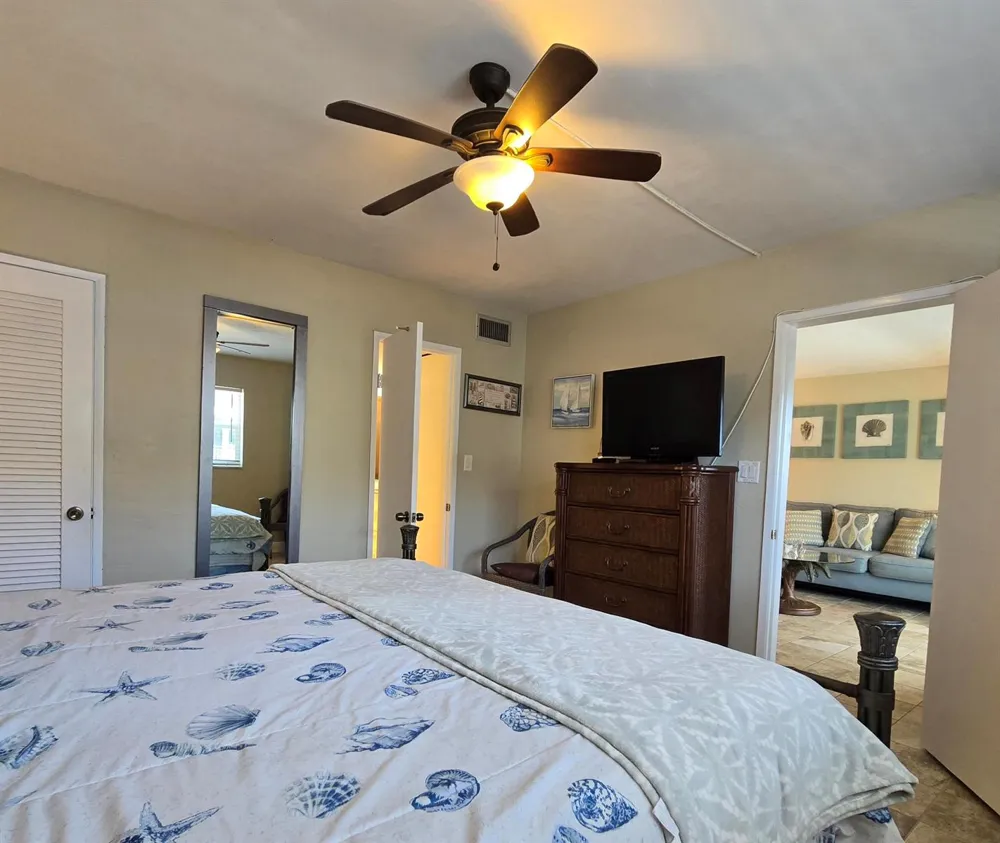 1161 Hillsboro Mile #506 Hillsboro Beach, FL 33062