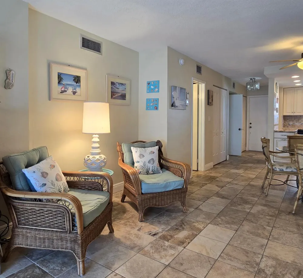 1161 Hillsboro Mile #506 Hillsboro Beach, FL 33062