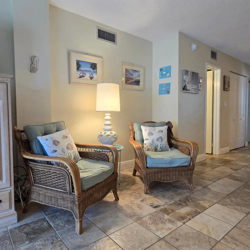 1161 Hillsboro Mile #506 Hillsboro Beach, FL 33062