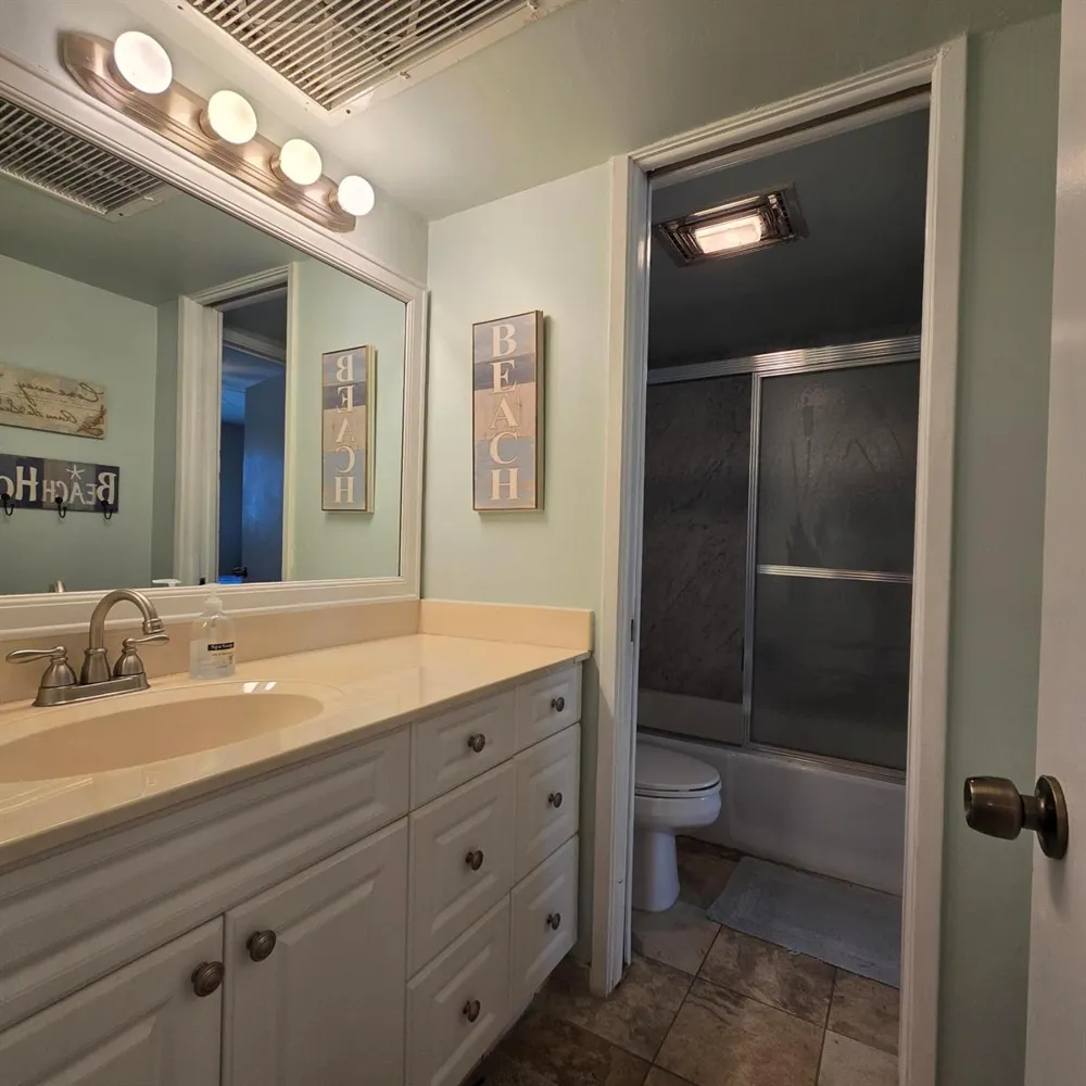 1161 Hillsboro Mile #506 Hillsboro Beach, FL 33062