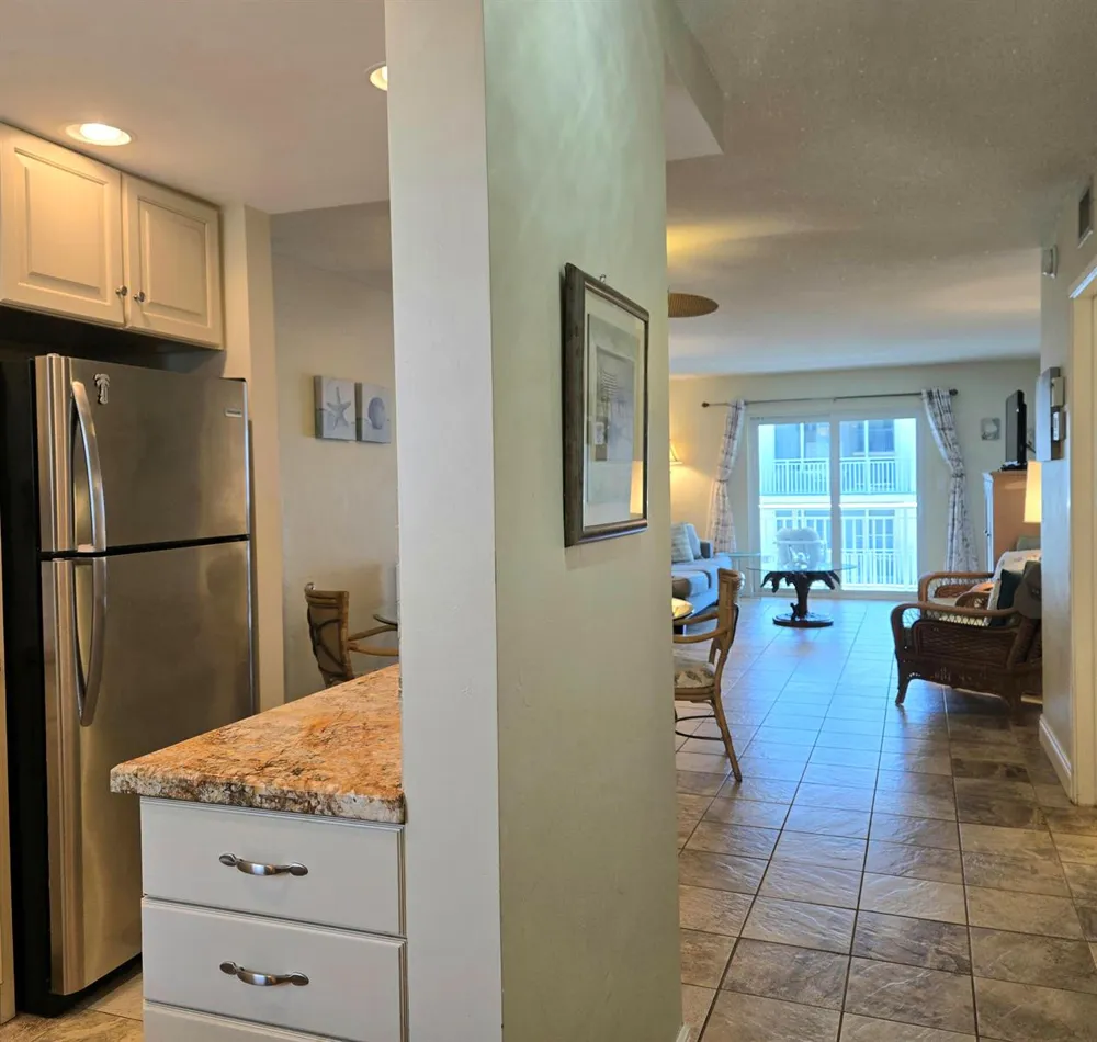 1161 Hillsboro Mile #506 Hillsboro Beach, FL 33062