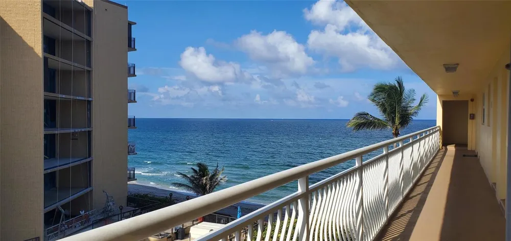 1161 Hillsboro Mile #506 Hillsboro Beach, FL 33062