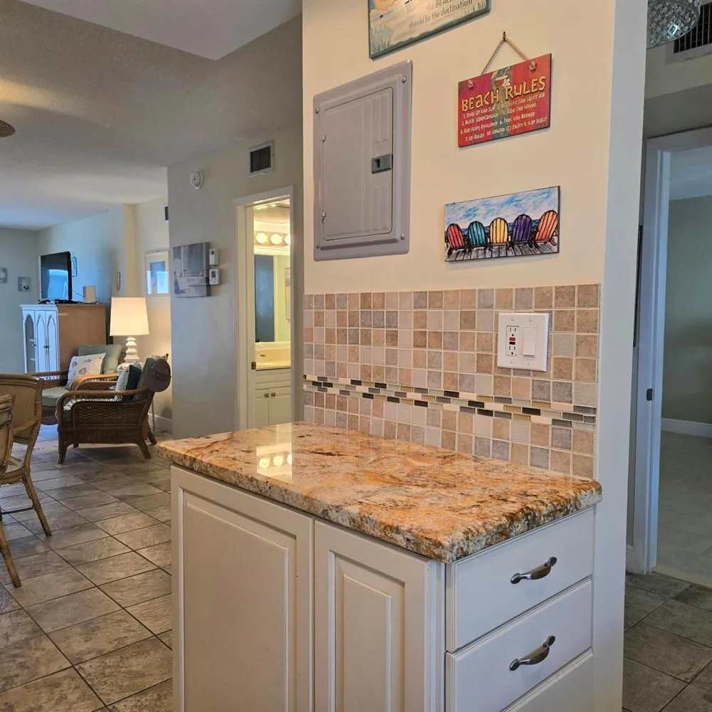 1161 Hillsboro Mile #506 Hillsboro Beach, FL 33062