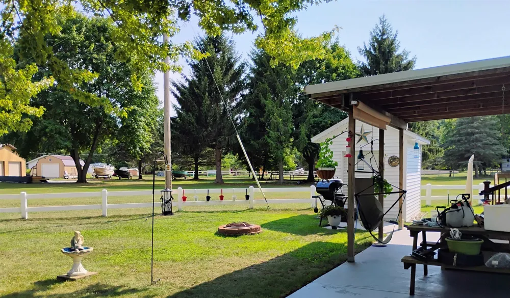 5274 Bahr Drive Sauble Township, MI 49644