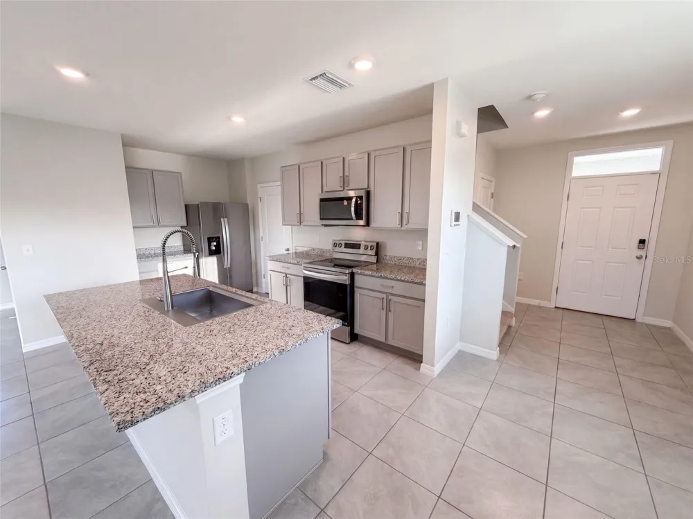16176 SOFT FERN TRACE Odessa, FL 33556