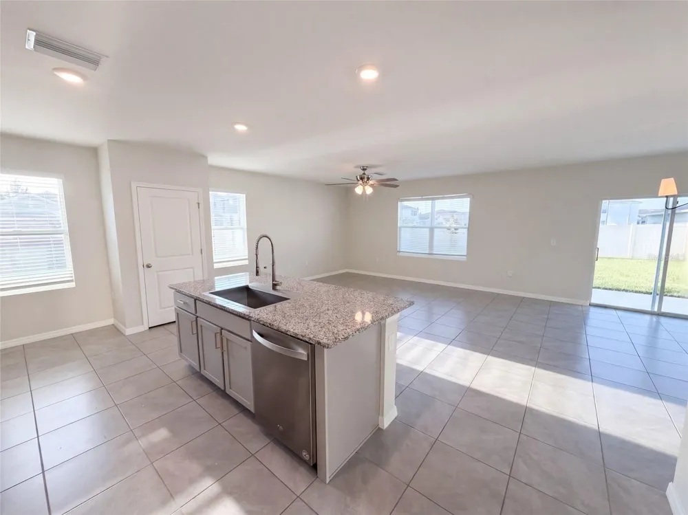 16176 SOFT FERN TRACE Odessa, FL 33556