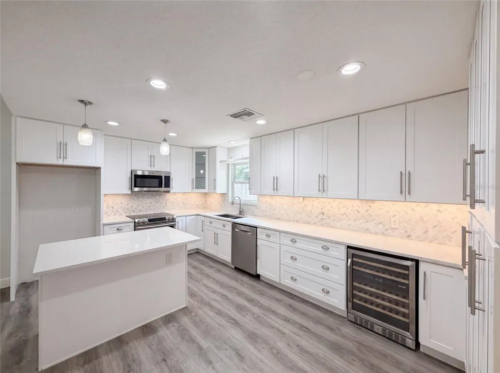 1340 SASSAFRAS AVENUE Altamonte Springs, FL 32714