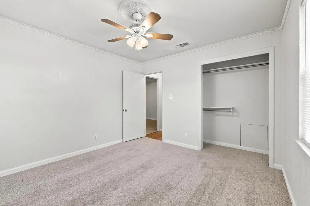 117 Leslie Street Bonham, TX 75418