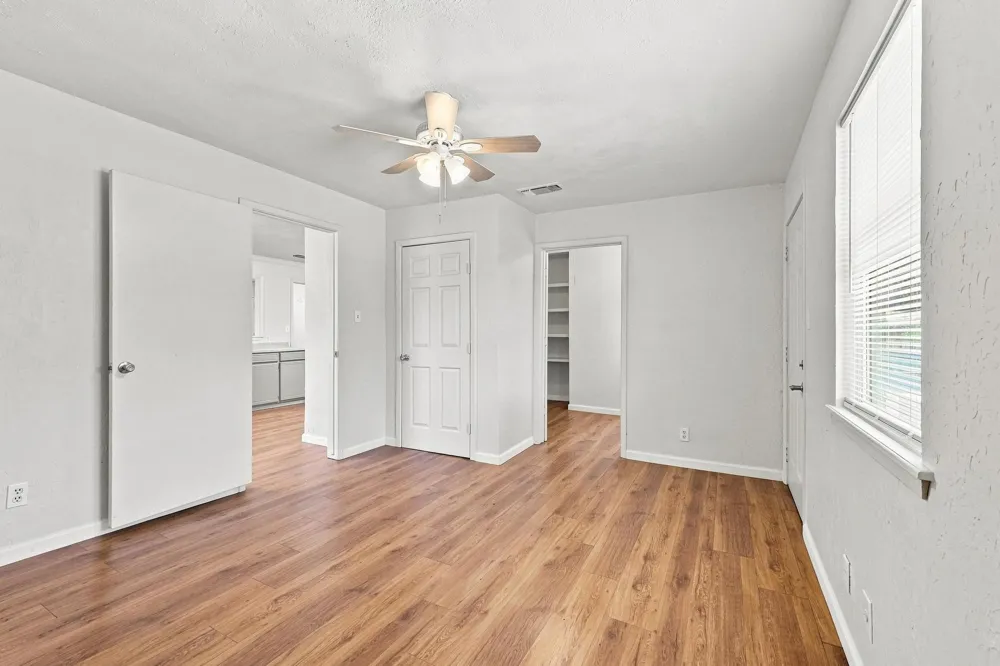 117 Leslie Street Bonham, TX 75418