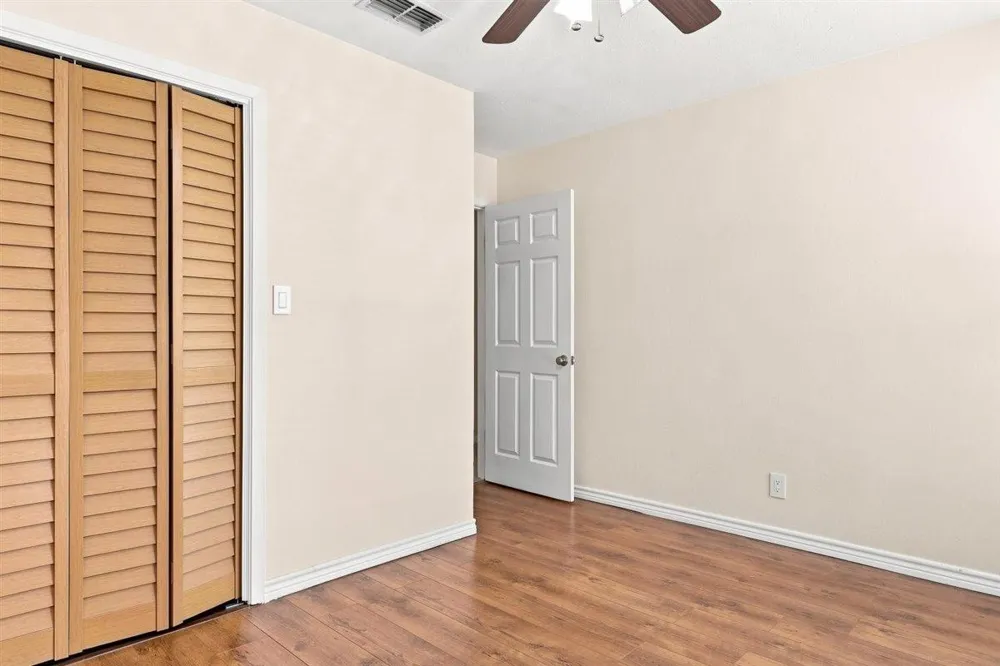 105 Perth Street Victoria, TX 77904