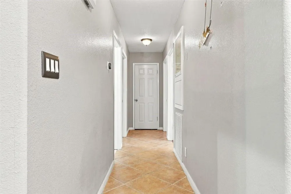 105 Perth Street Victoria, TX 77904