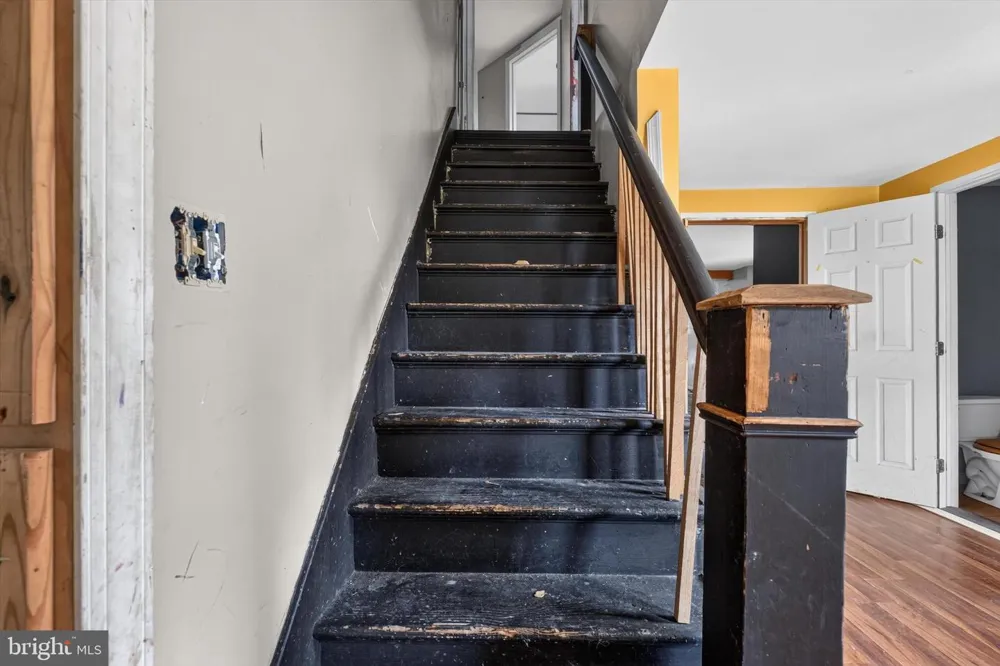204 WALNUT STREET Wiconisco, PA 17097
