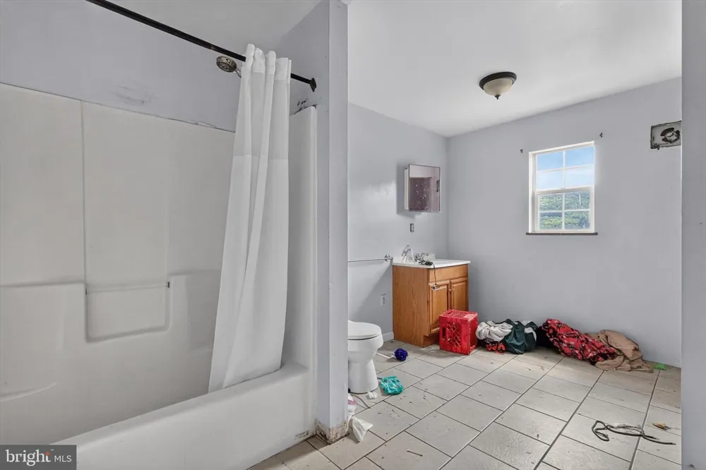204 WALNUT STREET Wiconisco, PA 17097