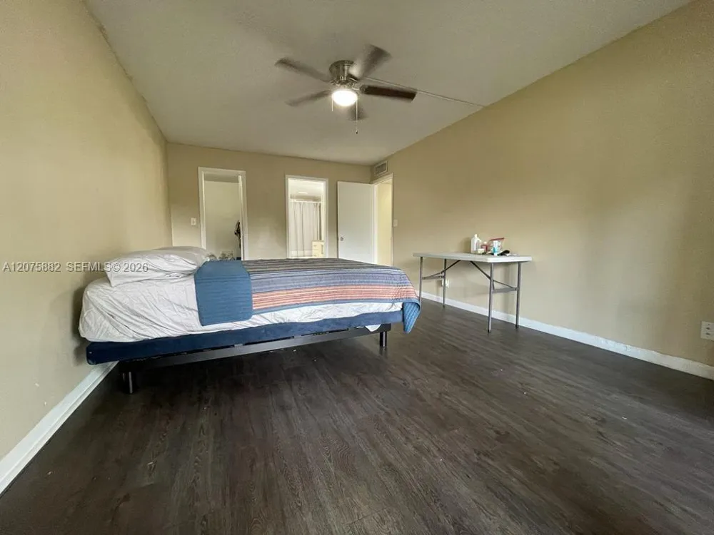 4167 NW 90th Ave #101 Coral Springs, FL 33065