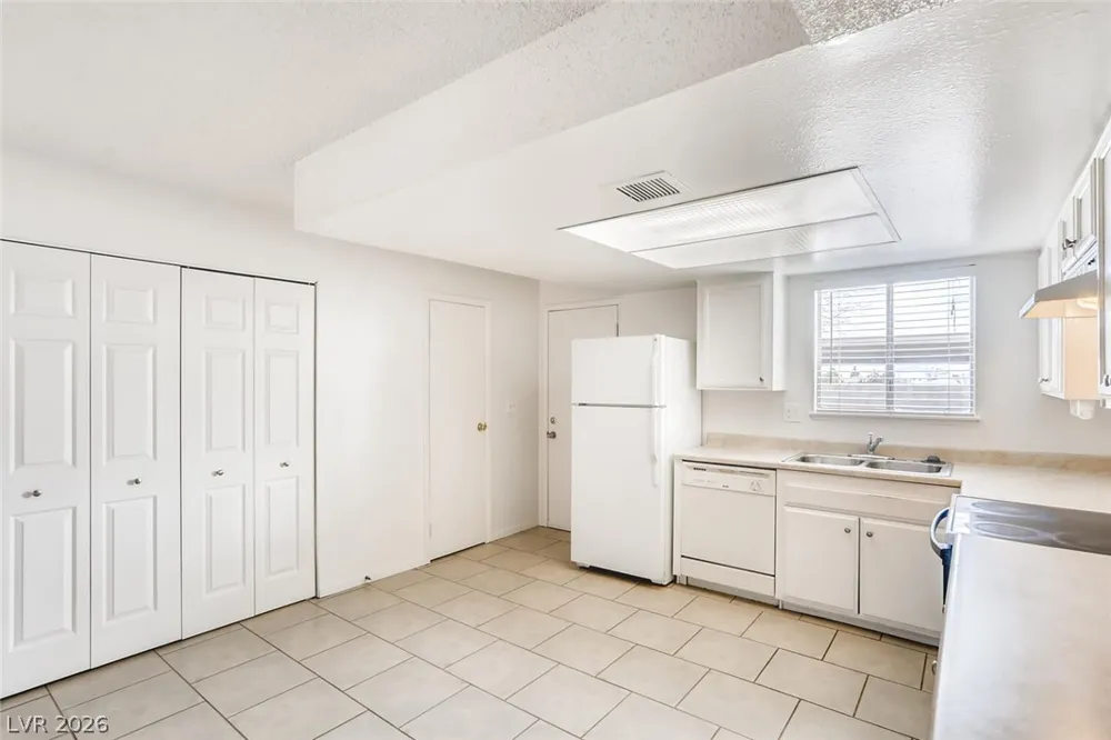 6227 Washington Avenue Las Vegas, NV 89107