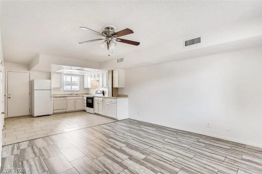 6227 Washington Avenue Las Vegas, NV 89107