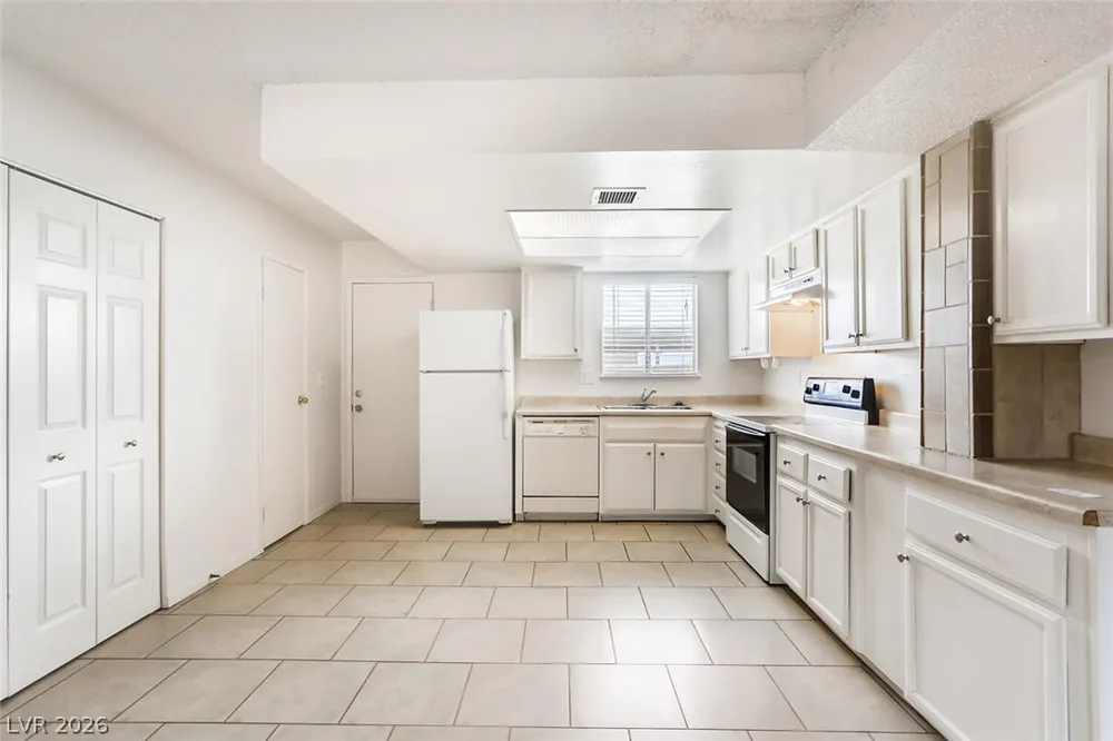 6227 Washington Avenue Las Vegas, NV 89107