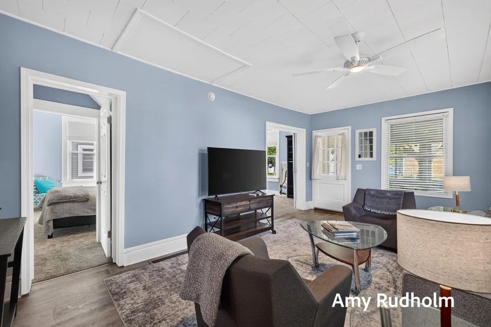 532 Jackson Avenue Grand Haven City, MI 49417