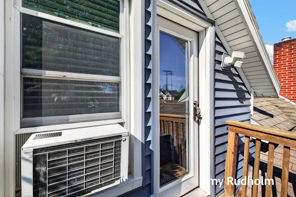 532 Jackson Avenue Grand Haven City, MI 49417