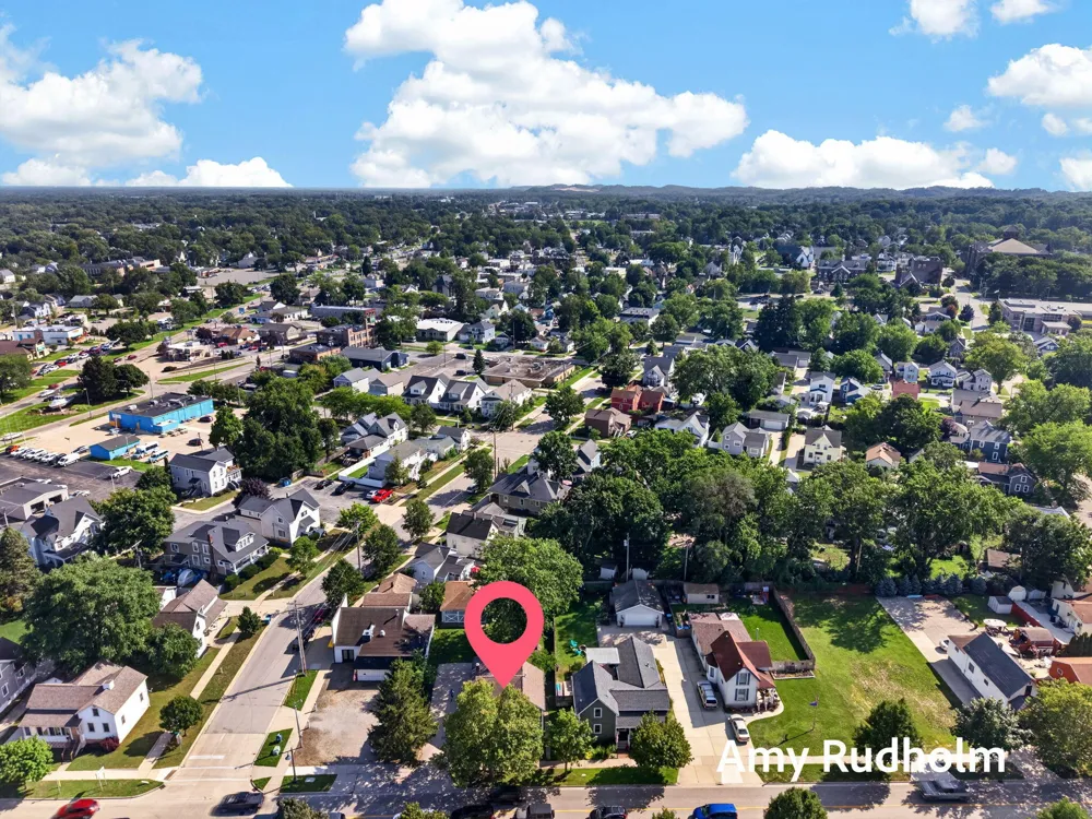 532 Jackson Avenue Grand Haven City, MI 49417