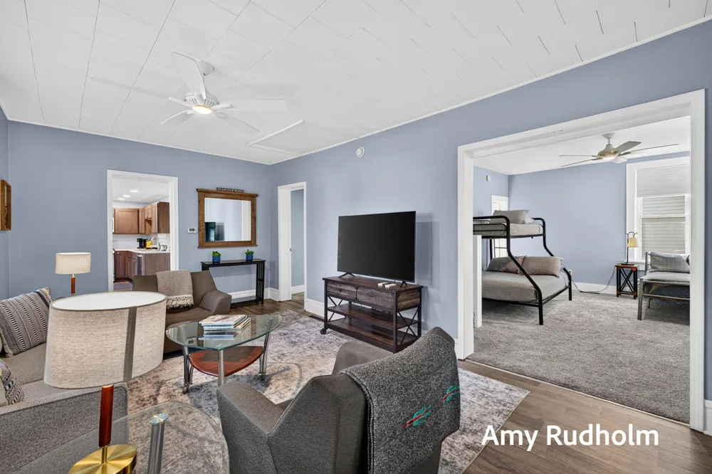 532 Jackson Avenue Grand Haven City, MI 49417