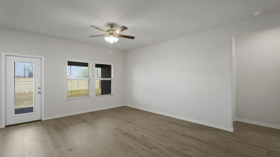 644 Lakepointe Boulevard Lavon, TX 75166