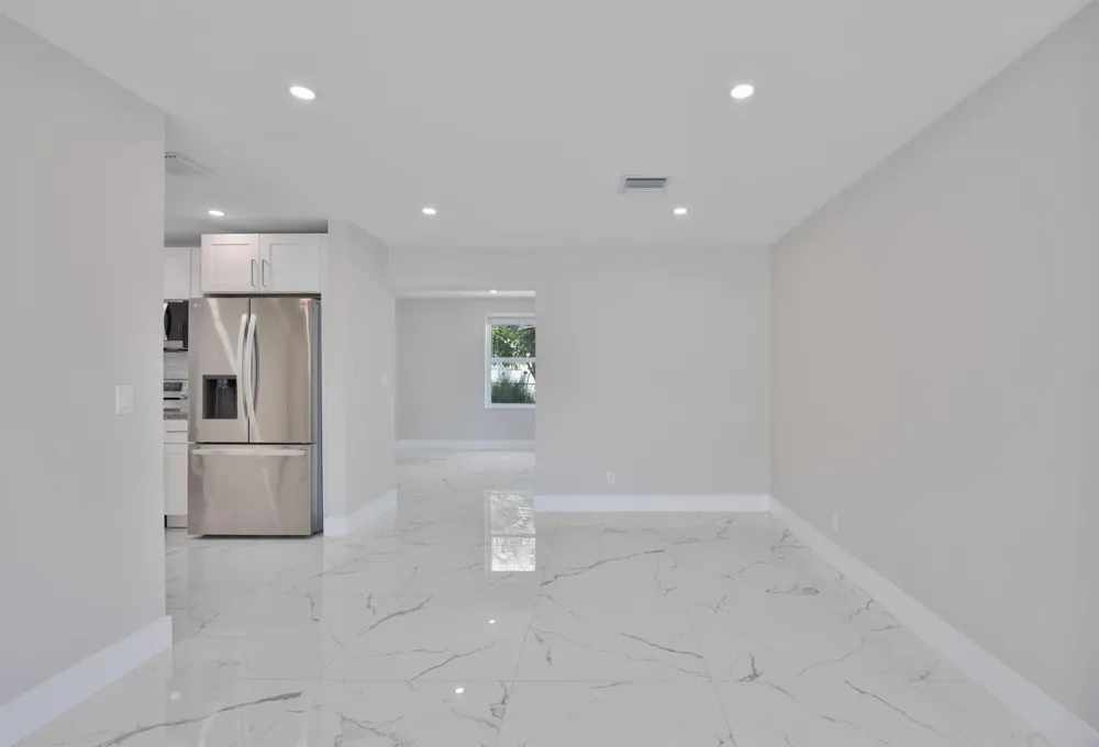 215 Evergreen Drive West Palm Beach, FL 33403