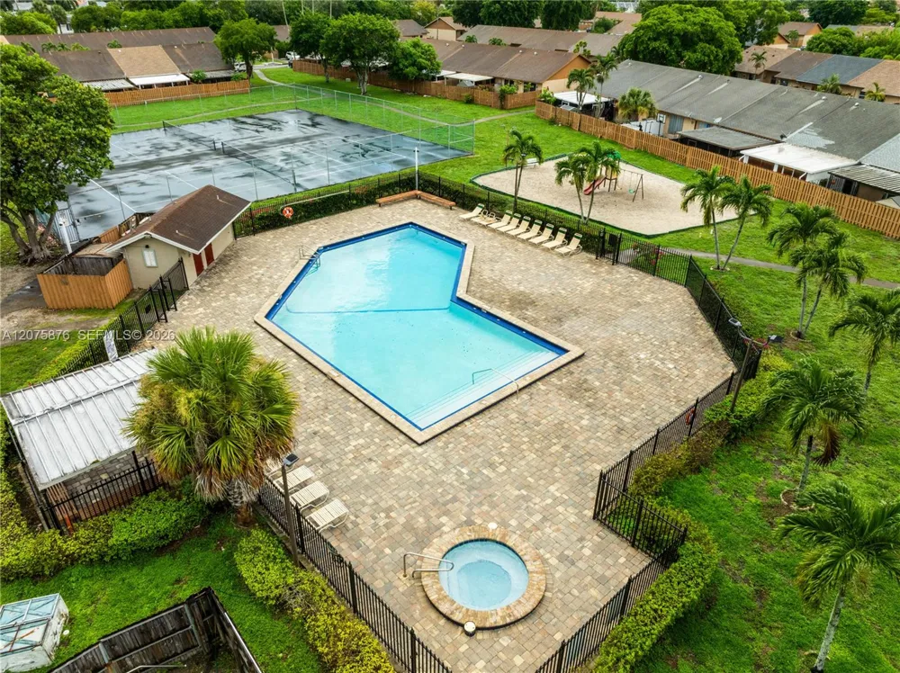 6711 NW 193rd Ter #6711 Hialeah, FL 33015