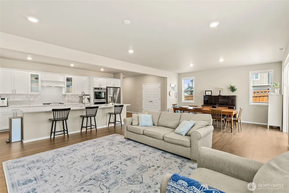 14825 TYEE DRIVE E Bonney Lake, WA 98391