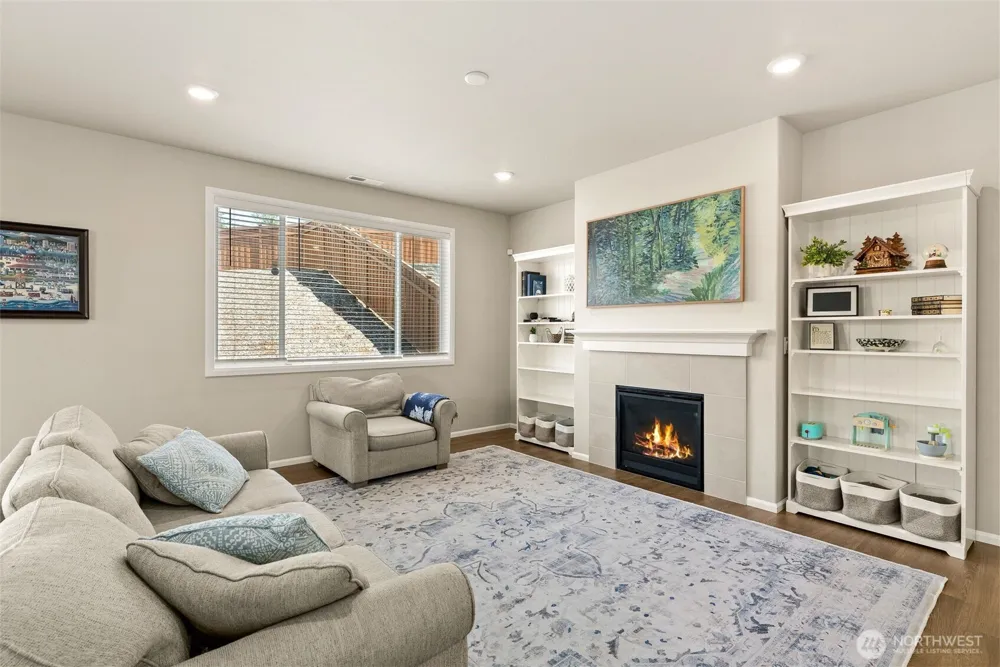 14825 TYEE DRIVE E Bonney Lake, WA 98391