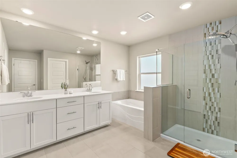 14825 TYEE DRIVE E Bonney Lake, WA 98391