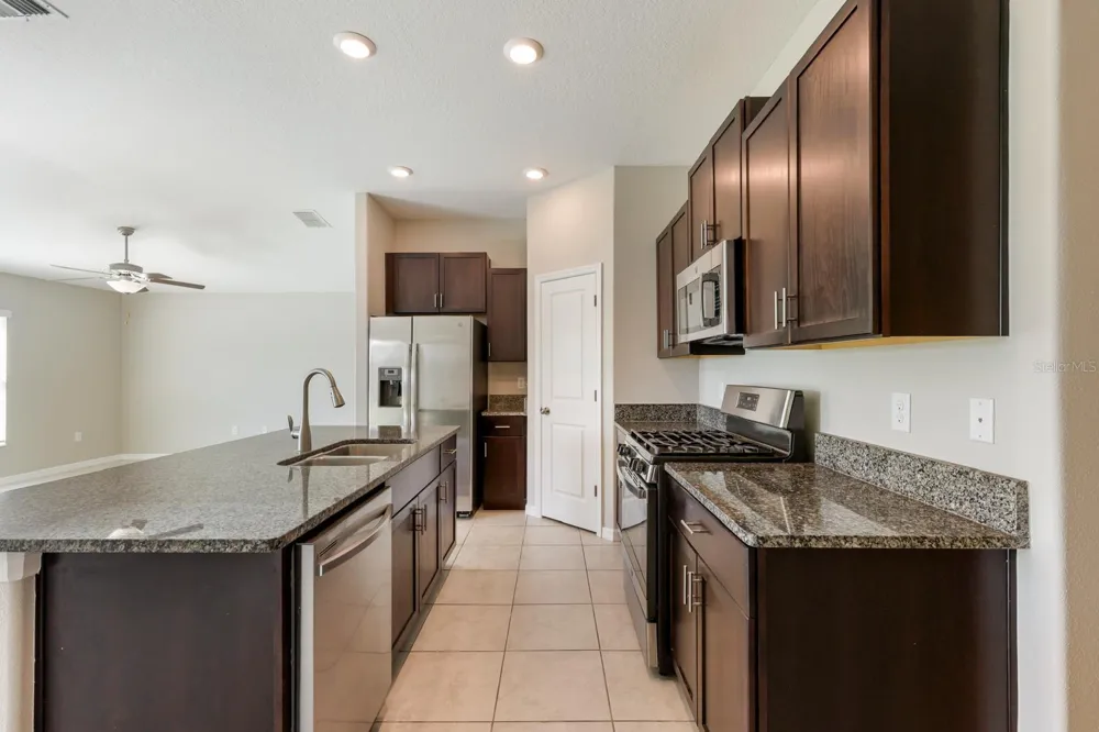 9728 CHANNING HILL DRIVE Ruskin, FL 33573