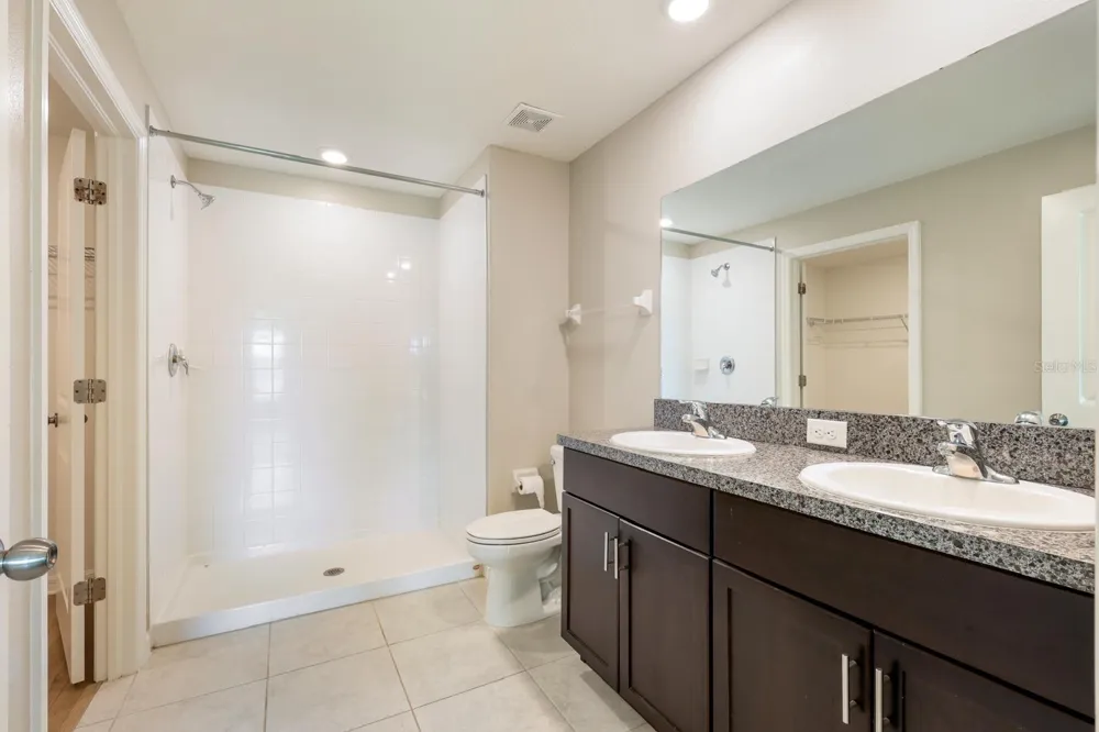 9728 CHANNING HILL DRIVE Ruskin, FL 33573