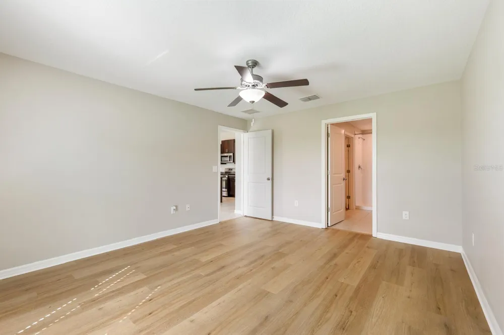 9728 CHANNING HILL DRIVE Ruskin, FL 33573