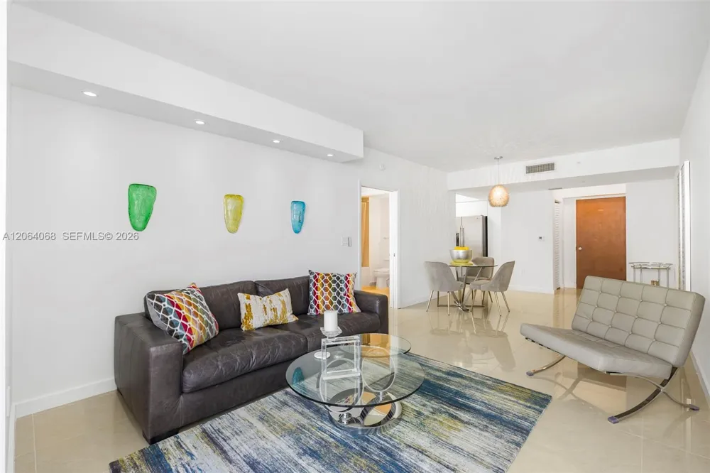 6365 Collins Ave #805 Miami Beach, FL 33141