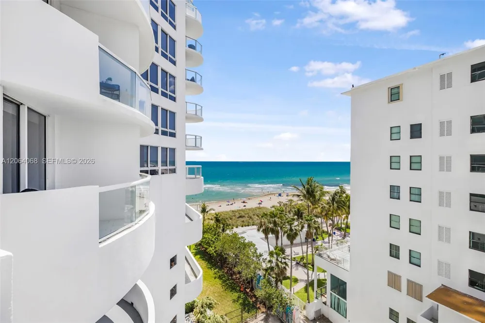 6365 Collins Ave #805 Miami Beach, FL 33141