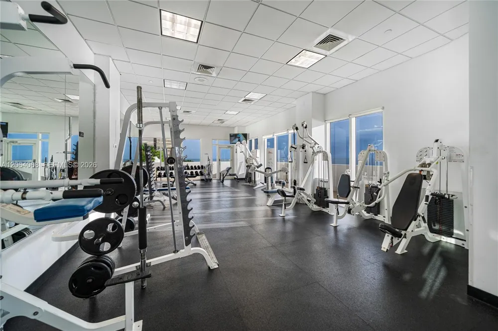 6365 Collins Ave #805 Miami Beach, FL 33141