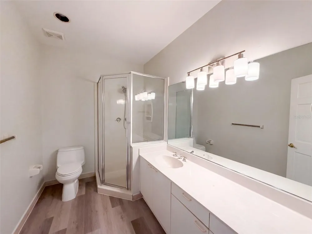 24 BAY POINTE DRIVE Ormond Beach, FL 32174