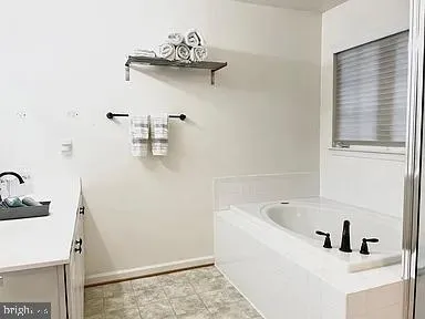 8272 JAKE PLACE Alexandria, VA 22309