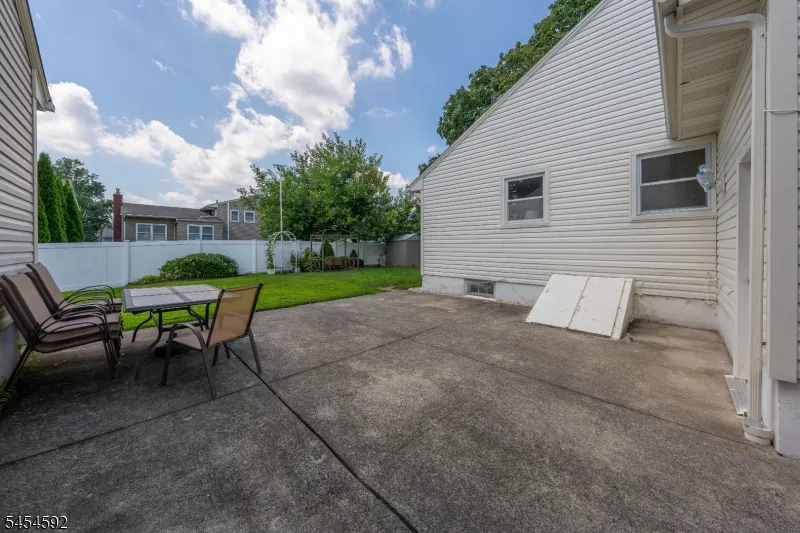 791 Andover Rd Union, NJ 07083