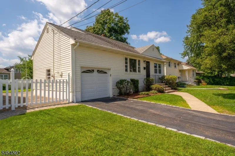791 Andover Rd Union, NJ 07083