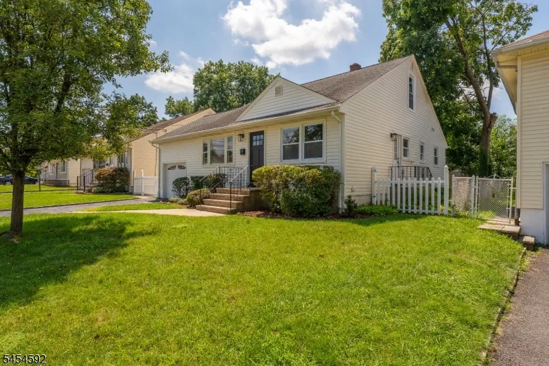 791 Andover Rd Union, NJ 07083