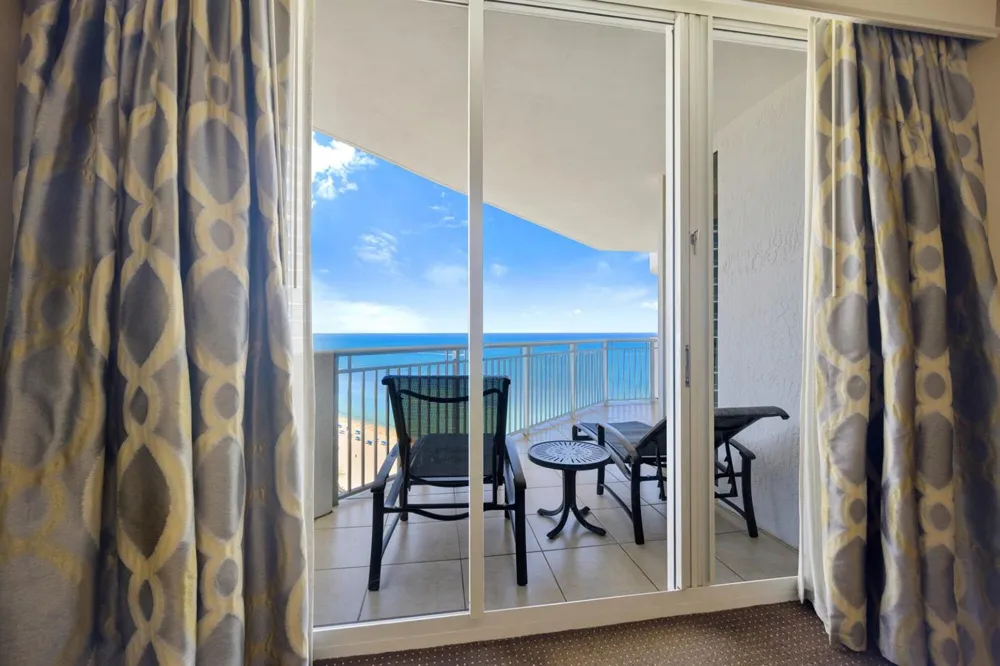 17375 Collins Avenue #2406 Sunny Isles Beach, FL 33160