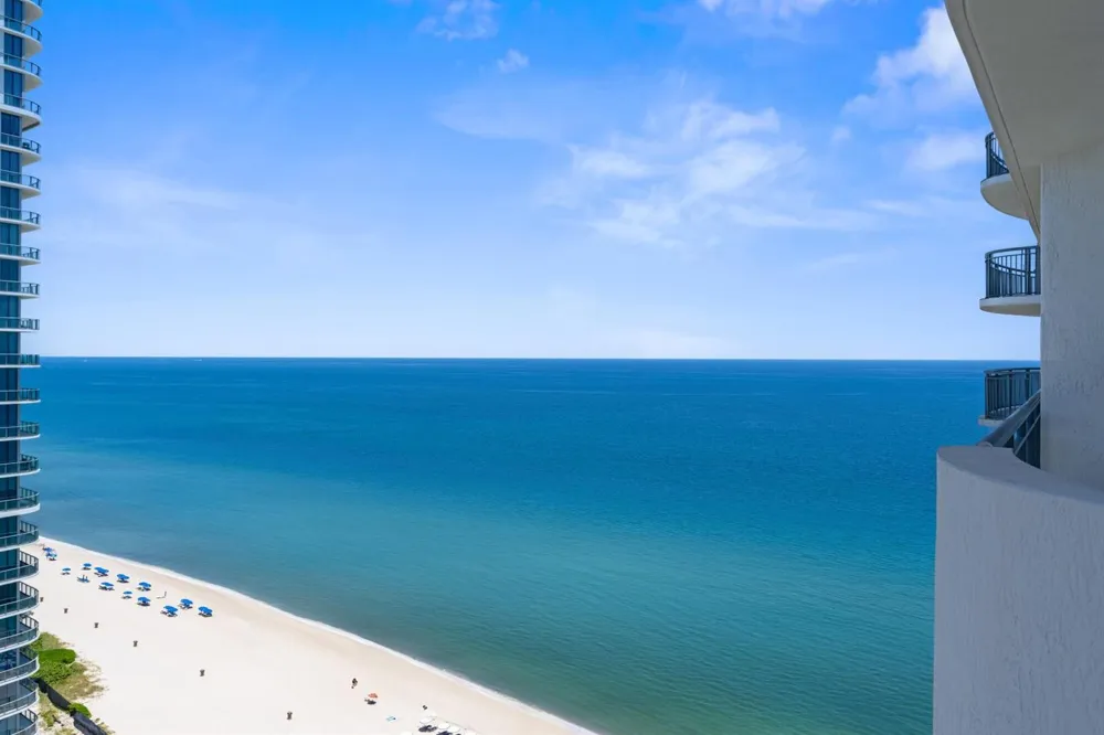 17375 Collins Avenue #2406 Sunny Isles Beach, FL 33160