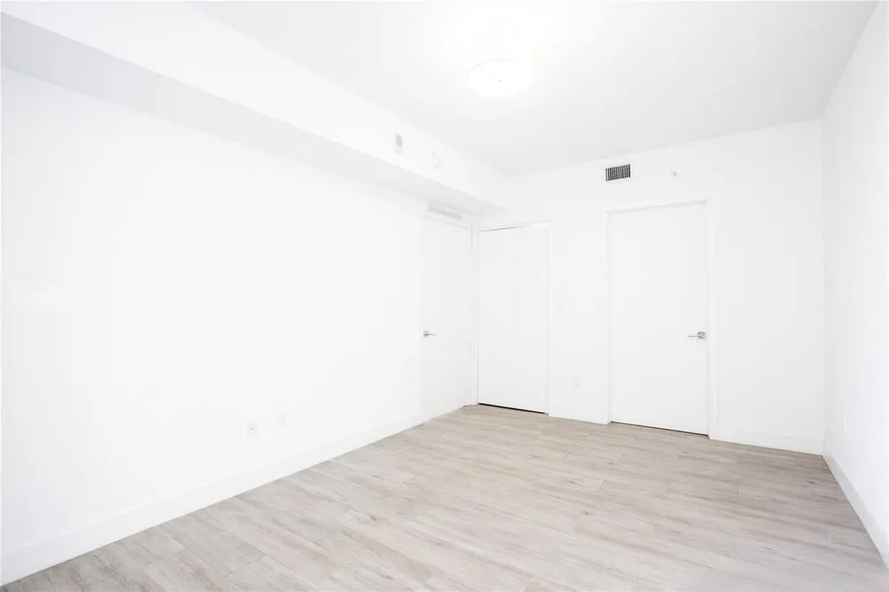 488 NE 18TH STREET #2200 Miami, FL 33132