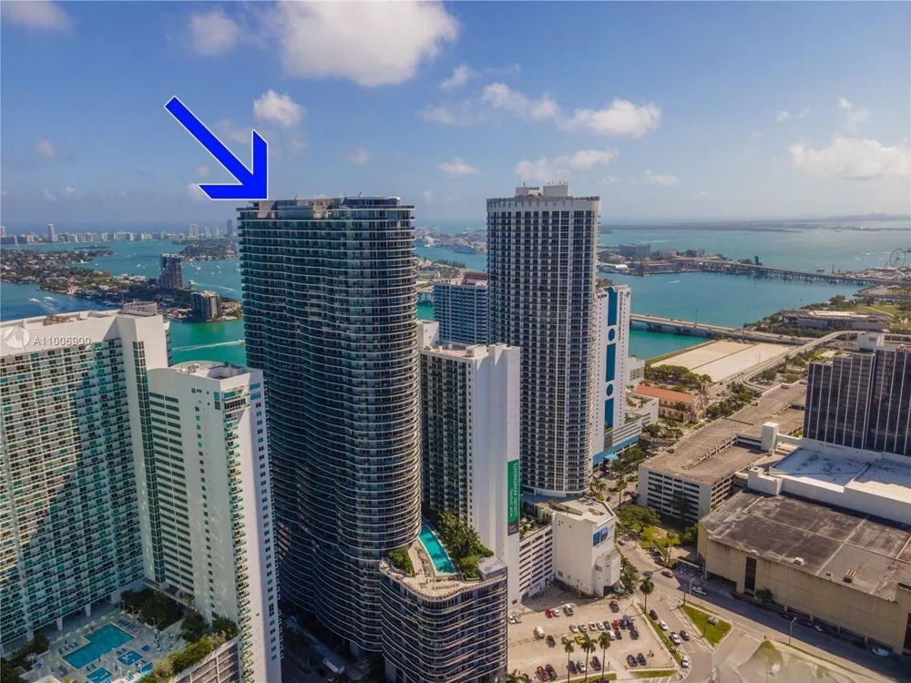 488 NE 18TH STREET #2200 Miami, FL 33132