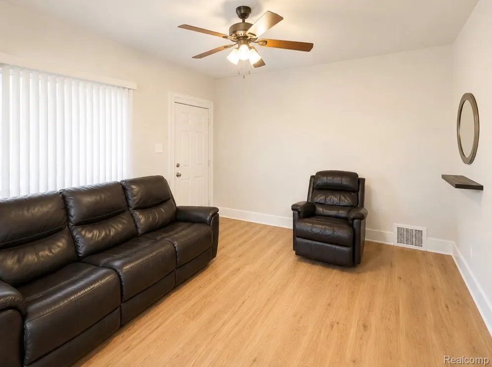 60 Stoner Street River Rouge City, MI 48218